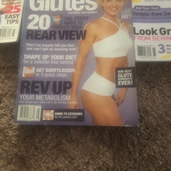 $35 full lot of Oxygen Glutes magazine back issues - Picture 2 of 2